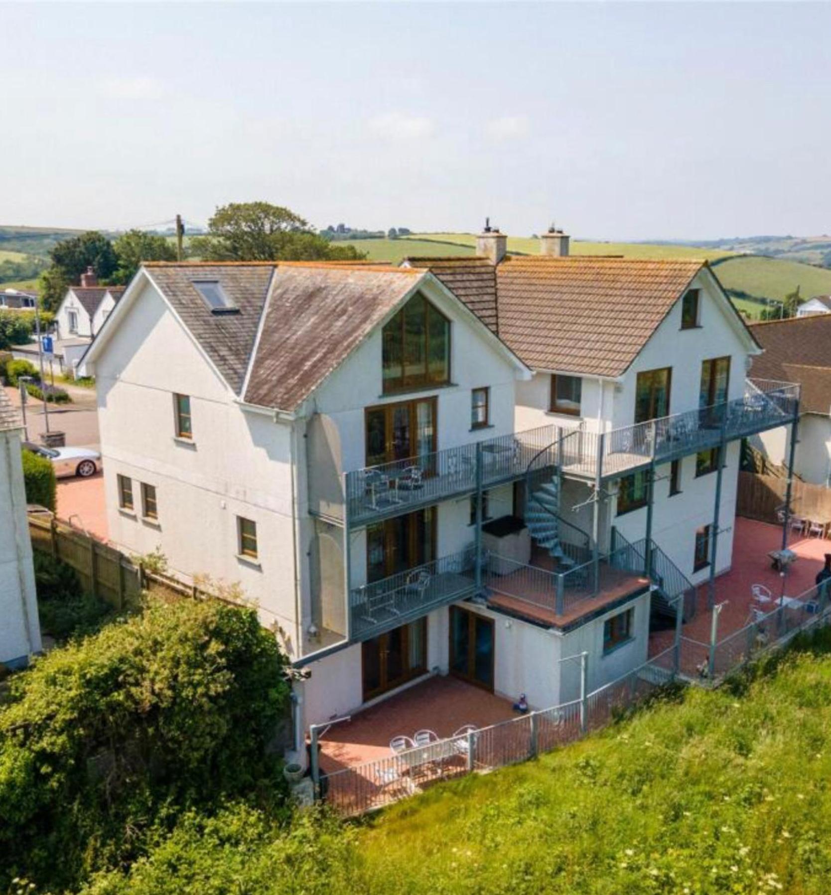 Hotel Orchard Manor Probus Exteriér fotografie
